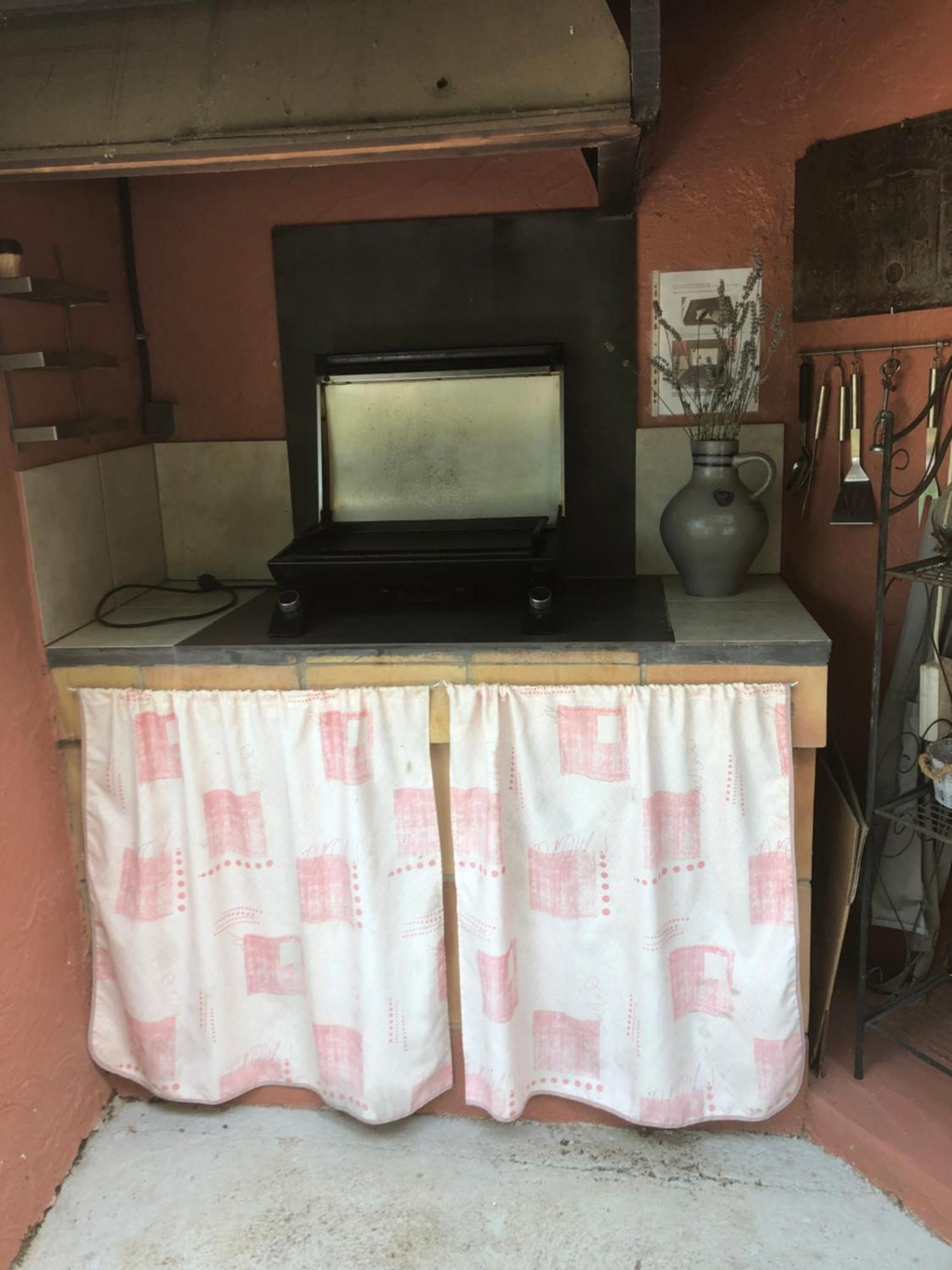 Appartement Dans La Colline Belgentier Exterior foto